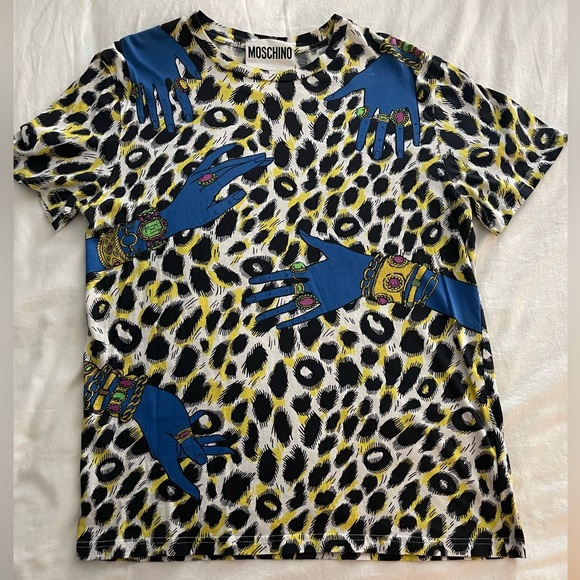 Moschino Other - Moschino T-shirt